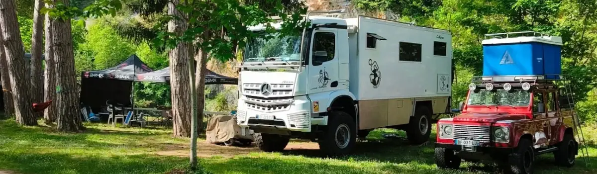 Camping cars toutes tailles au Camping Le Site de Castelbouc