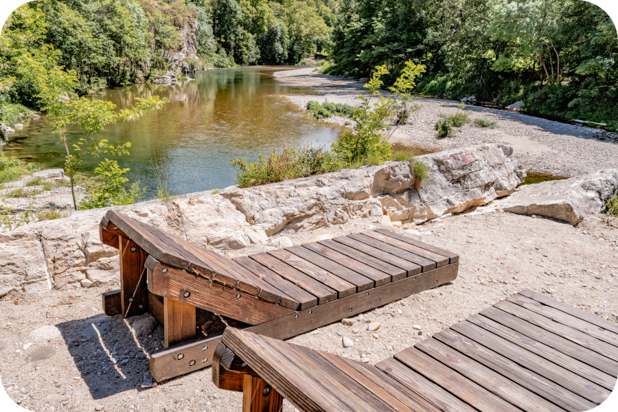 Camping Le Site de Castelbouc - Ställplatser
