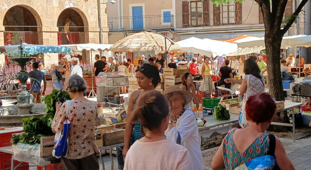 Uppt&auml;ck Loz&egrave;res gastronomi n&auml;ra Camping Le Site de Castelbouc.&laquo;&nbsp;></a>		</div>				<div class=